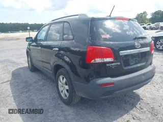 2013 Kia Sorento LX with VIN 5XYKT4A23DG310439, listed as a IAAI auction lot 42546201 with 234,287 mi miles and . Bid and sale history available at DreamBid. Image 3.