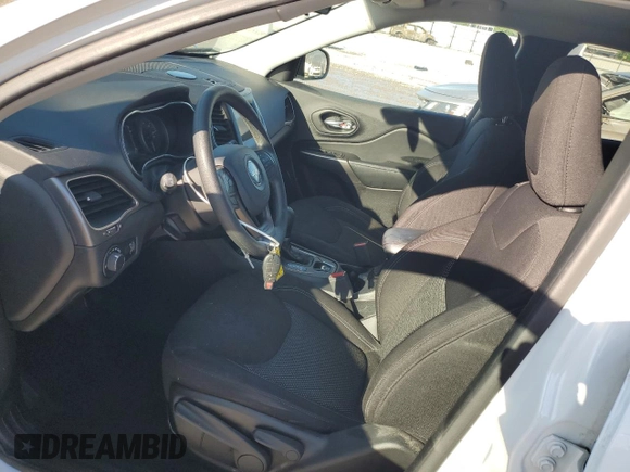 2020 Jeep Cherokee Latitude with VIN 1C4PJLCB9LD525694, listed as a Copart auction lot 58181565 with 37,106 mi miles and Salvage title. Bid and sale history available at DreamBid. Image 7.