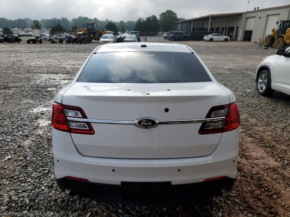 2018 Ford Police Interceptor с VIN 1FAHP2MK7JG105977, выставлен на аукционе Copart как лот 58237665 с пробегом 155 605 миль миль и Списание • Salvage title. История ставок и продаж доступна на DreamBid. Изображение 6.