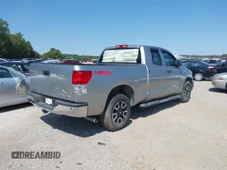 2012 Toyota Tundra z VIN 5TFRM5F19CX046642, wystawiony jako IAAI lot #40099944 z przebiegiem 141 137 mil mil oraz . Historia ofert i sprzedaży dostępna na DreamBid. Obrazek 4.