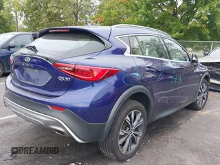 2018 Infiniti QX30 Luxury with VIN SJKCH5CR9JA047825, listed as a IAAI auction lot 40414723 with Not Provided miles and . Bid and sale history available at DreamBid. Image 4.