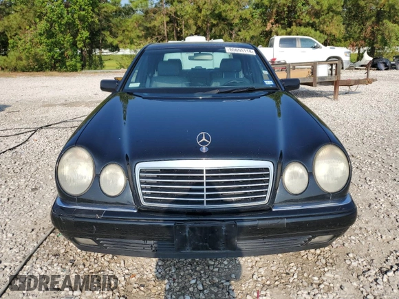 1998 Mercedes-Benz E-Class with VIN WDBJF65FXWA677383, listed as a Copart auction lot 65655114 with 110,333 mi miles and Clean Title. Bid and sale history available at carsss.com. Image 5.