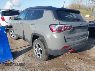 2022 Jeep Compass Trailhawk with VIN 3C4NJDDB6NT170282, listed as a IAAI auction lot 41934651 with 30,781 mi miles and . Bid and sale history available at DreamBid. Image 3.