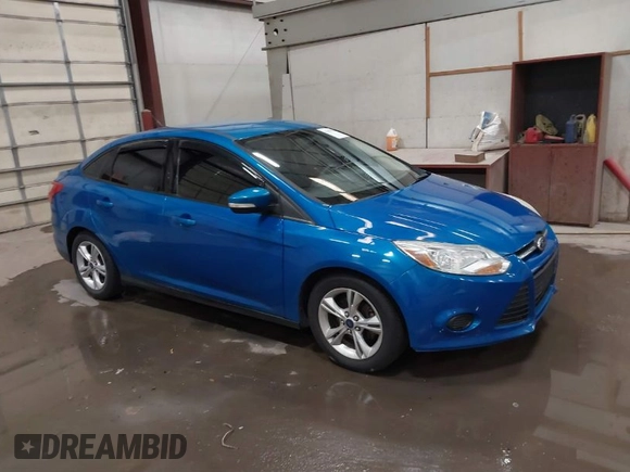 2014 Ford Focus SE with VIN 1FADP3F2XEL238344, listed as a IAAI auction lot 41845411 with 189,267 mi miles. Bid and sale history available at carsss.com. Image 1.