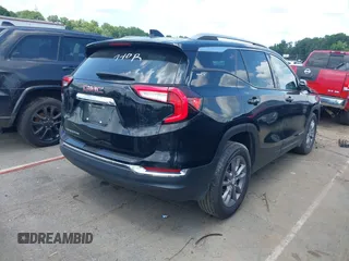 2024 GMC Terrain SLT z VIN 3GKALPEG1RL172200, wystawiony jako IAAI lot #42820609 z przebiegiem 37 648 mil mil oraz . Historia ofert i sprzedaży dostępna na DreamBid. Obrazek 4.