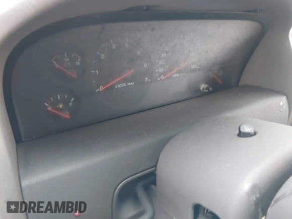 2000 Jeep Grand Cherokee Laredo with VIN 1J4GW48S1YC170303, listed as a IAAI auction lot 41582257 with 191,062 mi miles and . Bid and sale history available at DreamBid. Image 7.