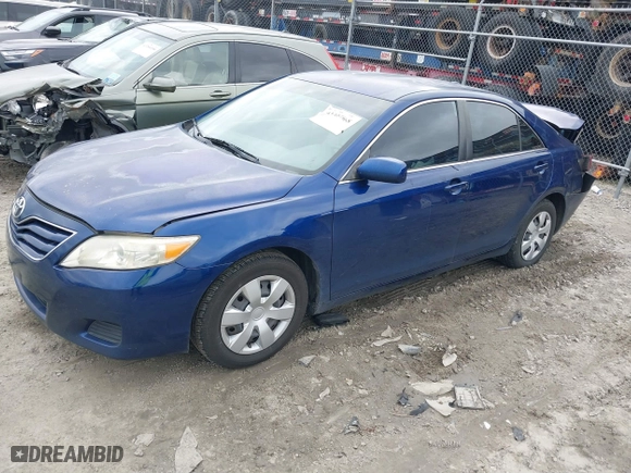 2011 Toyota Camry LE with VIN 4T1BK3EK8BU612744, listed as a IAAI auction lot 41257068 with 326,726 mi miles. Bid and sale history available at carsss.com. Image 17.