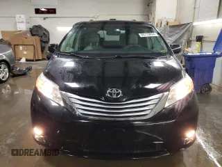 2011 Toyota Sienna XLE z VIN 5TDDK3DC6BS001431, wystawiony jako Copart lot #86715054 z przebiegiem 193 640 mil mil oraz Szkoda całkowita • Salvage title. Historia ofert i sprzedaży dostępna na DreamBid. Obrazek 5.