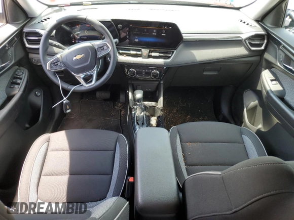 2024 Chevrolet TrailBlazer LT with VIN KL79MRSLXRB052189, listed as a Copart auction lot 60459514 with 2,256 mi miles and Salvage Title. Bid and sale history available at DreamBid. Image 8.