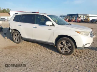 2011 Toyota Highlander Limited with VIN 5TDYK3EH9BS041871, listed as a IAAI auction lot 42168109 with 176,012 mi miles and . Bid and sale history available at DreamBid. Image 1.