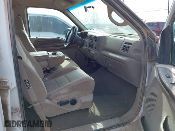 2002 Ford F-250 XL with VIN 1FTNW20L02EB66616, listed as a IAAI auction lot 42254800 with 219,935 mi miles and . Bid and sale history available at DreamBid. Image 5.