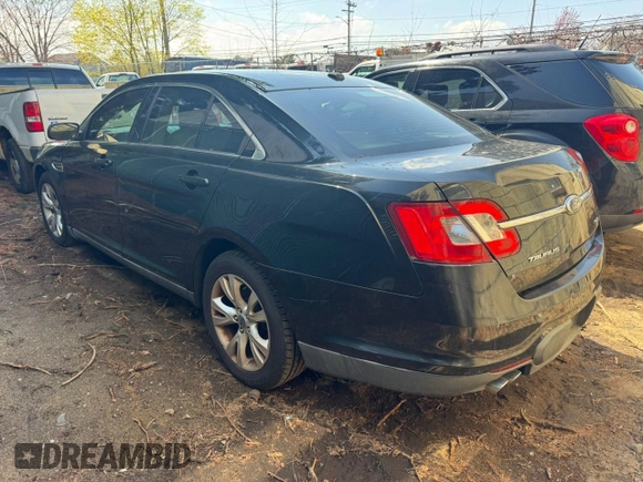2011 Ford Taurus SEL z VIN 1FAHP2EW8BG138540, wystawiony jako Copart lot #56559815 z przebiegiem 286 211 mil mil oraz Tytuł czysty. Historia ofert i sprzedaży dostępna na DreamBid. Obrazek 3.