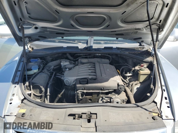 2006 Volkswagen Touareg 3.2L V6 with VIN WVGZG77L76D040164, listed as a Copart auction lot 51551155 with 169,611 mi miles and Salvage Title. Bid and sale history available at DreamBid. Image 12.