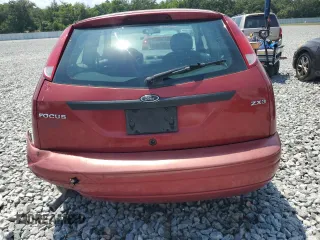 2005 Ford Focus S z VIN 3FAFP31N85R162165, wystawiony jako Copart lot #57292245 z przebiegiem 240 463 mil mil oraz Szkoda całkowita • Salvage title. Historia ofert i sprzedaży dostępna na DreamBid. Obrazek 6.