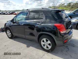 2020 Chevrolet Trax LT z VIN 3GNCJLSB7LL204657, wystawiony jako Copart lot #44538495 z przebiegiem Nie podano mil oraz Nie do naprawy • Non repairable. Historia ofert i sprzedaży dostępna na DreamBid. Obrazek 2.
