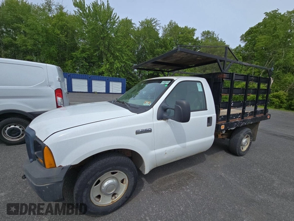 2007 Ford F-250 with VIN 1FDNF20557EA47058, listed as a IAAI auction lot 42631275 with 40,425 mi miles and . Bid and sale history available at DreamBid. Image 2.