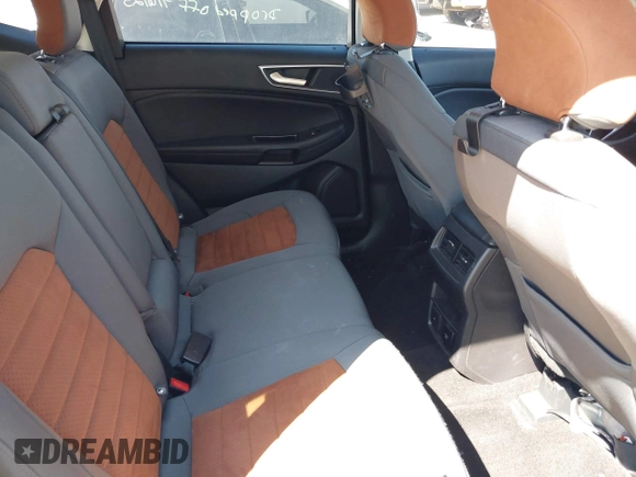2018 Ford Edge SEL with VIN 2FMPK3J92JBC18234, listed as a IAAI auction lot 41892316 with 116,671 mi miles. Bid and sale history available at carsss.com. Image 8.
