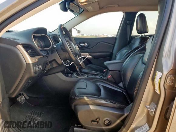 2017 Jeep Cherokee Limited with VIN 1C4PJMDS5HW616381, listed as a Copart auction lot 63073885 with 149,586 mi miles and Clean title. Bid and sale history available at DreamBid. Image 7.