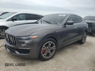 2022 Maserati Levante GT with VIN ZN661XUA4NX407254, listed as a Copart auction lot 70683644 with 10,369 mi miles and Non Repairable. Bid and sale history available at carsss.com. Image 1.