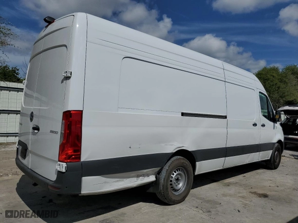 2024 Mercedes-Benz Sprinter Cargo Van with VIN W1Y4NDHY2RT174230, listed as a Copart auction lot 66808064 with 2,186 mi miles and Salvage Title. Bid and sale history available at carsss.com. Image 3.