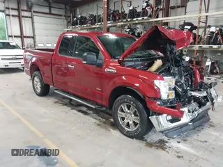 2016 Ford F-150 XLT with VIN 1FTFX1EG4GFA10698, listed as a IAAI auction lot 42592650 with 43,382 mi miles and . Bid and sale history available at DreamBid. Image 1.