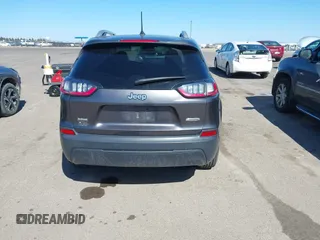2019 Jeep Cherokee Latitude Plus with VIN 1C4PJLLB1KD201847, listed as a IAAI auction lot 41814463 with 115,927 mi miles. Bid and sale history available at carsss.com. Image 16.