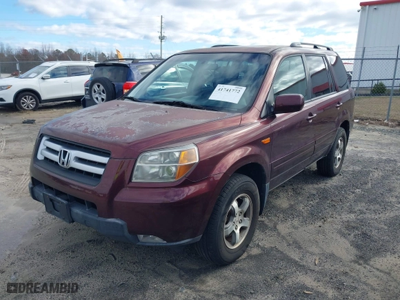 2007 Honda Pilot EX-L with VIN 5FNYF18717B007026, listed as a IAAI auction lot 41741772 with 277,686 mi miles. Bid and sale history available at carsss.com. Image 2.