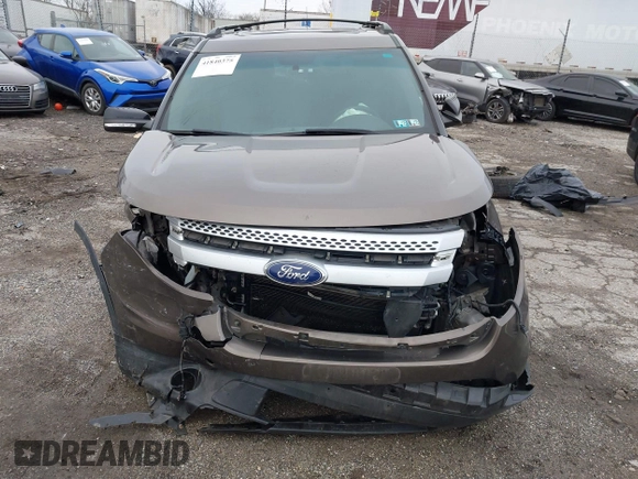 2015 Ford Explorer XLT z VIN 1FM5K8D8XFGB15540, wystawiony jako IAAI lot #41840375 z przebiegiem 107 294 mil mil oraz . Historia ofert i sprzedaży dostępna na DreamBid. Obrazek 13.