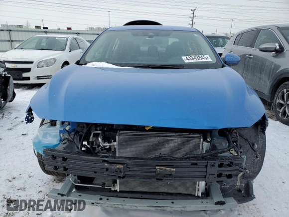 2024 Nissan Sentra SV with VIN 3N1AB8CV2RY313576, listed as a Copart auction lot 44943845 with 8,070 mi miles and Non repairable. Bid and sale history available at DreamBid. Image 5.