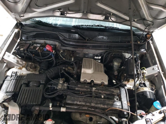 2001 Honda CR-V SE with VIN JHLRD18731C035881, listed as a Copart auction lot 52574575 with 192,107 mi miles and Salvage Title. Bid and sale history available at carsss.com. Image 12.