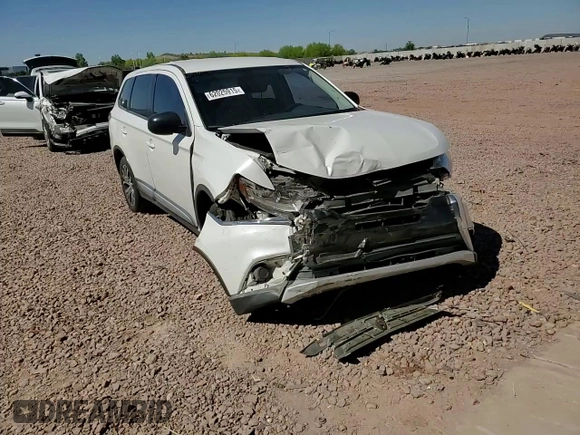 2018 Mitsubishi Outlander ES with VIN JA4AD2A36JZ021942, listed as a Copart auction lot 62025915 with 92,995 mi miles and Salvage title. Bid and sale history available at DreamBid. Image 14.