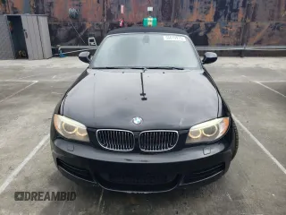 2013 BMW 1 Series 135i с VIN WBAUN7C51DVM26952, выставлен на аукционе Copart как лот 55619975 с пробегом 102 902 миль миль и Списание • Salvage title. История ставок и продаж доступна на DreamBid. Изображение 5.