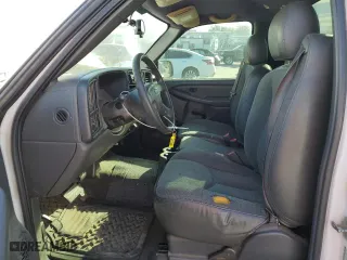 2005 Chevrolet Silverado 1500 Work Truck with VIN 1GCEC14XX5Z140540, listed as a Copart auction lot 73177634 with 251,101 mi miles and Clean Title. Bid and sale history available at carsss.com. Image 7.