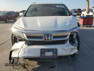 2020 Honda Pilot Touring 8-Passenger with VIN 5FNYF5H97LB009821, listed as a Copart auction lot 70979274 with 70,322 mi miles and Salvage Title. Bid and sale history available at DreamBid. Image 5.