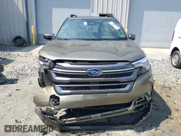 2025 Subaru Forester Premium z VIN JF2SLDDC9SH518559, wystawiony jako Copart lot #60173055 z przebiegiem 6 389 mil mil oraz Szkoda całkowita • Salvage title. Historia ofert i sprzedaży dostępna na DreamBid. Obrazek 5.