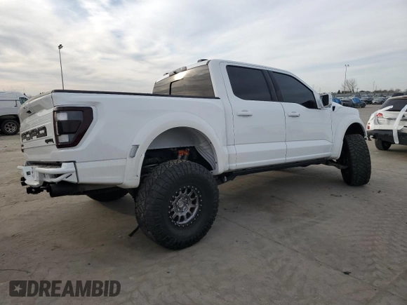 2022 Ford F-150 Raptor with VIN 1FTFW1RG6NFA17422, listed as a Copart auction lot 47318275 with 42,003 mi miles and Salvage Title. Bid and sale history available at carsss.com. Image 3.