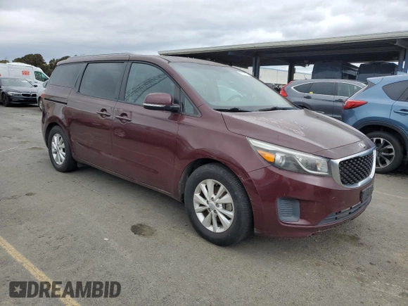 2016 Kia Sedona LX with VIN KNDMB5C17G6088744, listed as a Copart auction lot 43519815 with 130,727 mi miles and Clean Title. Bid and sale history available at carsss.com. Image 4.
