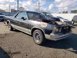 1983 Chevrolet El Camino z VIN 1GCCW80H3DR263522, wystawiony jako Copart lot #77114724 z przebiegiem 96 124 mil mil oraz Nie do naprawy • Non repairable. Historia ofert i sprzedaży dostępna na DreamBid. Obrazek 4.