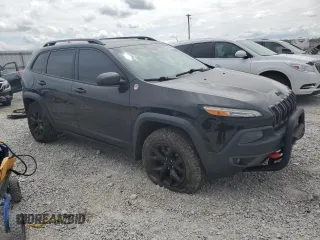 2016 Jeep Cherokee Trailhawk z VIN 1C4PJMBB8GW203534, wystawiony jako Copart lot #54403945 z przebiegiem 168 080 mil mil oraz Szkoda całkowita • Salvage title. Historia ofert i sprzedaży dostępna na DreamBid. Obrazek 4.