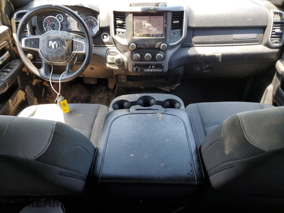 2024 Ram 2500 Big Horn with VIN 3C6UR5DJ0RG353863, listed as a Copart auction lot 61632075 with 25,014 mi miles and Clean title. Bid and sale history available at DreamBid. Image 8.