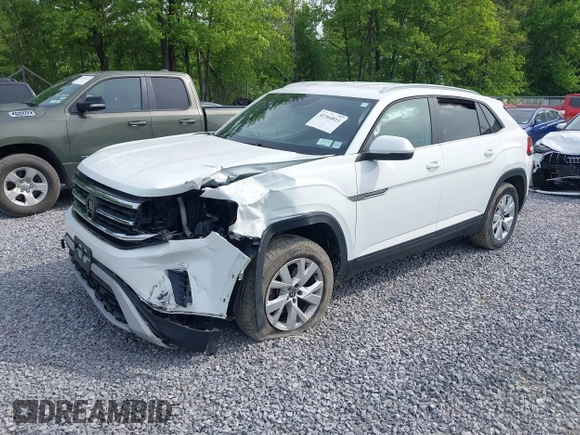 2020 Volkswagen Atlas S z VIN 1V2GC2CAXLC202612, wystawiony jako IAAI lot #42364811 z przebiegiem 73 957 mil mil oraz . Historia ofert i sprzedaży dostępna na DreamBid. Obrazek 2.