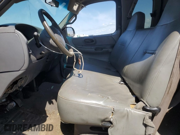 2000 Ford F-150 XL with VIN 1FTRX17L0YKA29295, listed as a Copart auction lot 50719525 with 0 mi miles and Salvage Title. Bid and sale history available at carsss.com. Image 7.