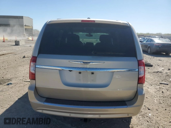 2014 Chrysler Town & Country Touring-L with VIN 2C4RC1CG7ER201713, listed as a Copart auction lot 53333235 with 130,389 mi miles and Clean Title. Bid and sale history available at carsss.com. Image 6.