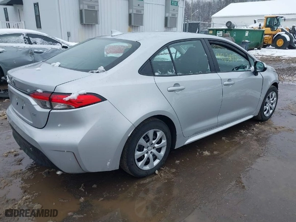 2024 Toyota Corolla LE with VIN 5YFB4MDE8RP091693, listed as a IAAI auction lot 41563870 with 55,289 mi miles. Bid and sale history available at carsss.com. Image 4.