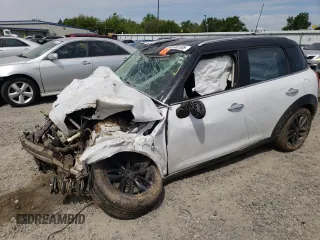 2013 MINI Countryman with VIN WMWZB3C58DWM09955, listed as a Copart auction lot 53133105 with 119,755 mi miles and Non repairable. Bid and sale history available at DreamBid. Image 1.