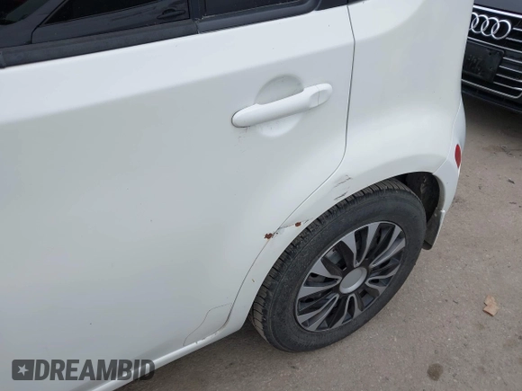 2012 Nissan Cube SL z VIN JN8AZ2KR5CT254201, wystawiony jako IAAI lot #42143061 z przebiegiem 186 435 mil mil oraz . Historia ofert i sprzedaży dostępna na DreamBid. Obrazek 12.