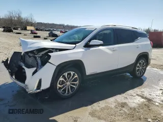 2020 GMC Terrain SLT with VIN 3GKALPEXXLL117879, listed as a Copart auction lot 47471925 with 14,736 mi miles and Salvage Title. Bid and sale history available at carsss.com. Image 1.