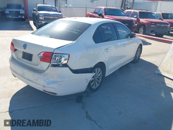 2013 Volkswagen Jetta S with VIN 3VW2K7AJ9DM301028, listed as a IAAI auction lot 41839078 with 156,649 mi miles and . Bid and sale history available at DreamBid. Image 4.