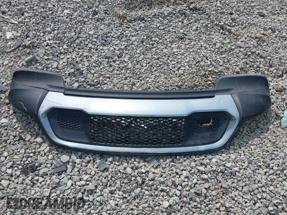 2018 Jeep Grand Cherokee Limited с VIN 1C4RJFBG4JC138853, выставлен на аукционе IAAI как лот 42496470 с пробегом 104 451 миль миль и . История ставок и продаж доступна на DreamBid. Изображение 12.