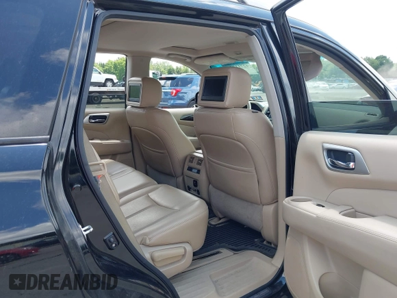 2014 Nissan Pathfinder Platinum with VIN 5N1AR2MM3EC700227, listed as a IAAI auction lot 42711575 with 146,327 mi miles and . Bid and sale history available at DreamBid. Image 8.